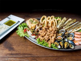 Menú para 2 con parrillada de marisco y pescado + bebidas