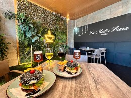 La Media Luna - Los Cristianos