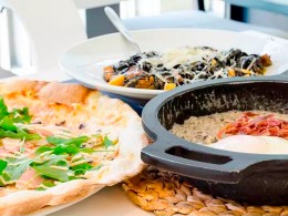 La Mafia se sienta a la mesa: Menú para 2 con postres y bebidas