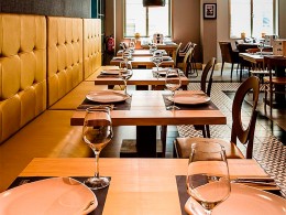 La Mafia se sienta a la mesa: Menú para 2 con postres y bebidas