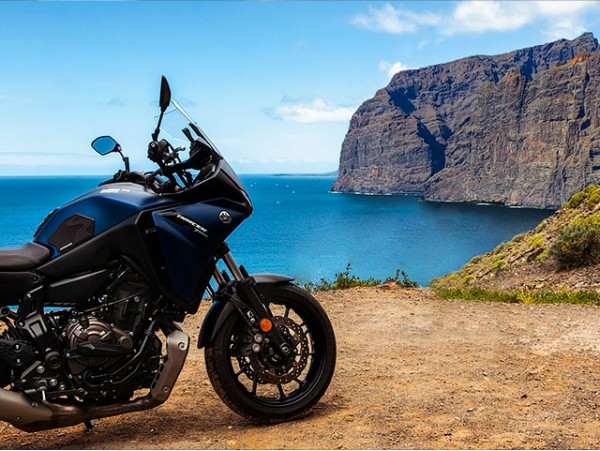 Tour guiado en moto por toda la isla ¡Pura adrenalina!