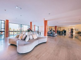 Grand Muthu Golf Plaza - San Miguel