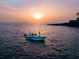 3h de navegación desde Puerto Colón con comida y barra libre
