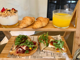 La Pinochería - La Esperanza