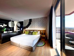 2 noches en Deluxe Gold con desayuno para 2 adultos + 1 niño + acceso al Spa + atenciones a la llegada