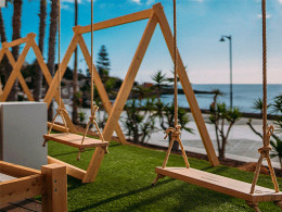 DayPass luxury para 2 con menú + bebidas en Roca Blanca Beach Club