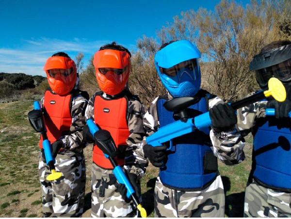 Cumpleaños infantil jugando a Paintball