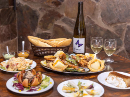 Bar Ni + ni - - Santa Cruz