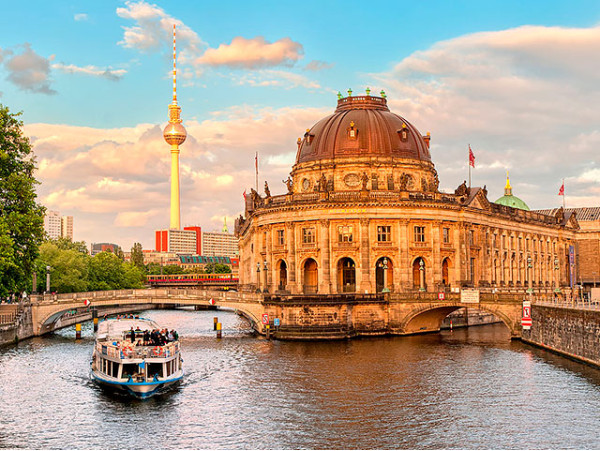 BERLÍN: 3 a 4 noches PUENTE DE DICIEMBRE con vuelo + hotel + excursión a Postdam 
