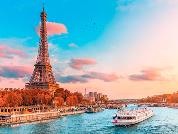 París: 3 a 4 noches PUENTE DE DICIEMBRE con vuelo + hotel + entrada al Louvre