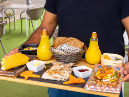 El Café de Manuela - Ravelo