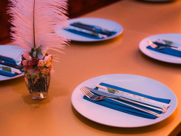 María Antonieta La Reina de los Excesos - Santa Cruz