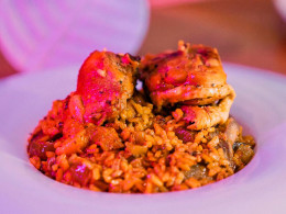 María Antonieta La Reina de los Excesos - Santa Cruz