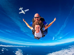  Salto en paracaídas en Tándem desde 3000m de altura