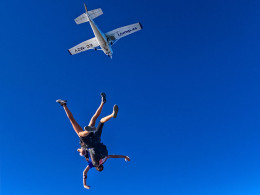  Salto en paracaídas en Tándem desde 3000m de altura