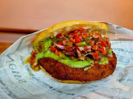 YerbaBuena House Bar - La Laguna