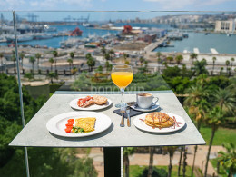 Brunch para 2 con vistas al mar en Hotel Matilde