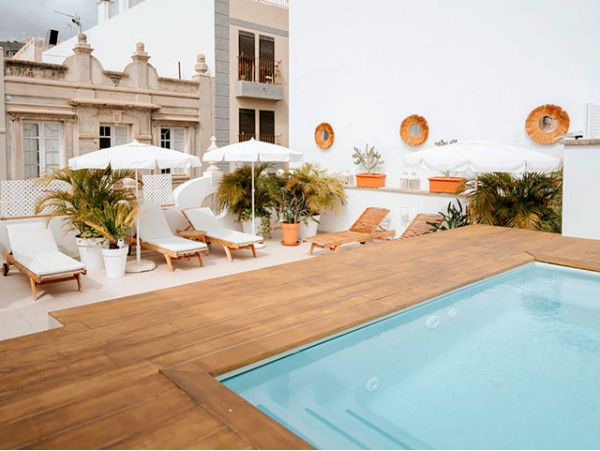 Experiencia Pilates & brunch en Rooftop del Hotel Emblemático + acceso a la piscina