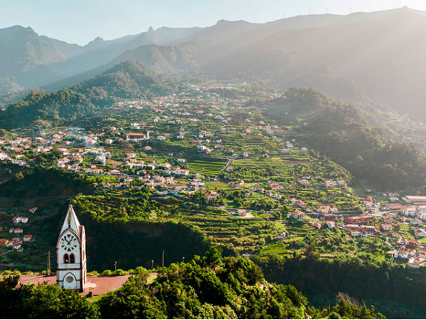 MADEIRA: 3 a 7 noches ENERO con vuelo + hotel + traslados + tour panorámico