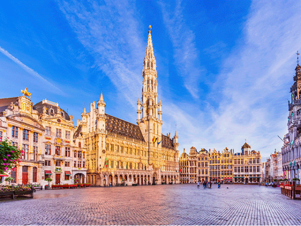 BRUSELAS: 3 o 4 noches PUENTE DE DICIEMBRE con vuelo + hotel + tour a Brujas y Gante 