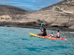 Ruta guiada en kayak + snorkel en La Caleta ¡Aventura en el paraíso!