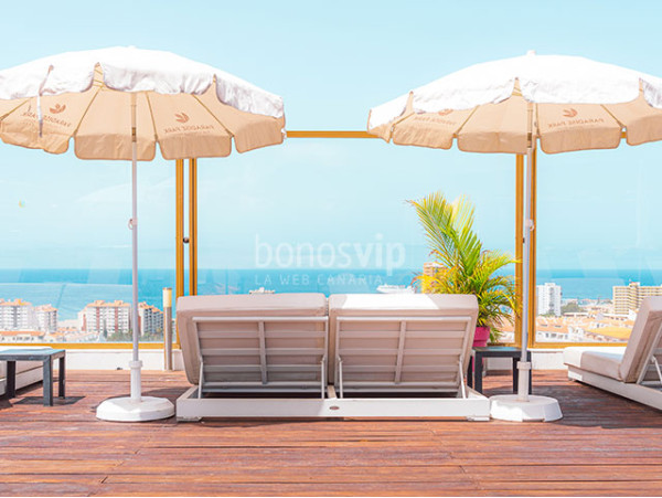 DayPass para 2 con brunch + hamaca o cama balinesa en FunAttic Rooftop