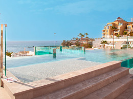 Sky bar Los Olivos Beach Resort - Costa Adeje