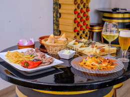 Menú Canario para 2 cerca del emblemático Parque del Estadio Insular