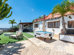 Estancia para 7 en Cueva de lujo Añaterve