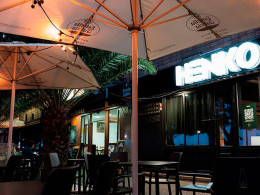 Henko Lounge - Santa Cruz