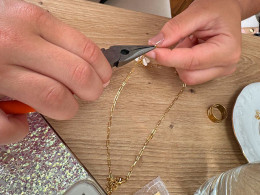 Taller de joyería + brunch ¡Experiencia diferente y creativa!