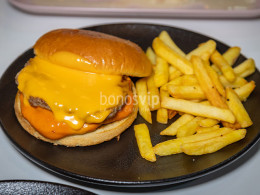 Menú de burgers canarias para 2 en el centro de La Laguna