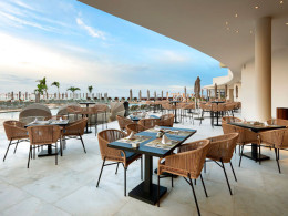 2 noches en Deluxe Gold con desayuno para 2 adultos + 1 niño + acceso al Spa + atenciones a la llegada