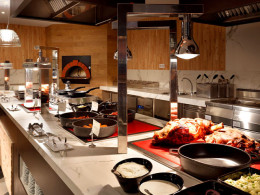 2 noches en Deluxe Gold con desayuno para 2 adultos + 1 niño + acceso al Spa + atenciones a la llegada