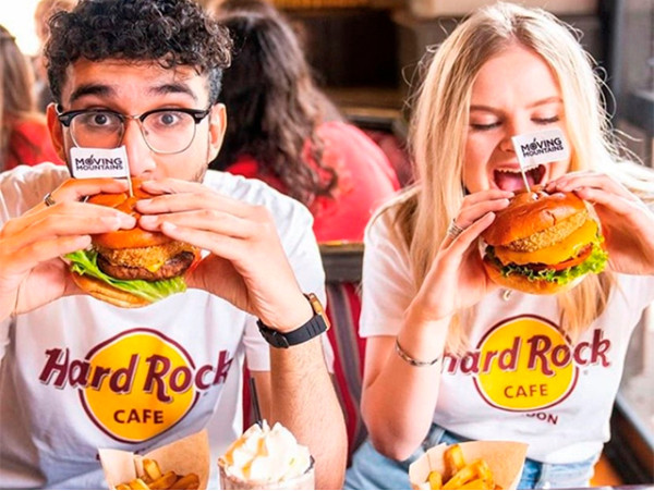 Hard Rock Cafe Gran Canaria: Menú de hamburguesas para 2 al estilo legendario 