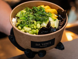 Dos BOX para llevar con bebida en Da Vinci Delivery