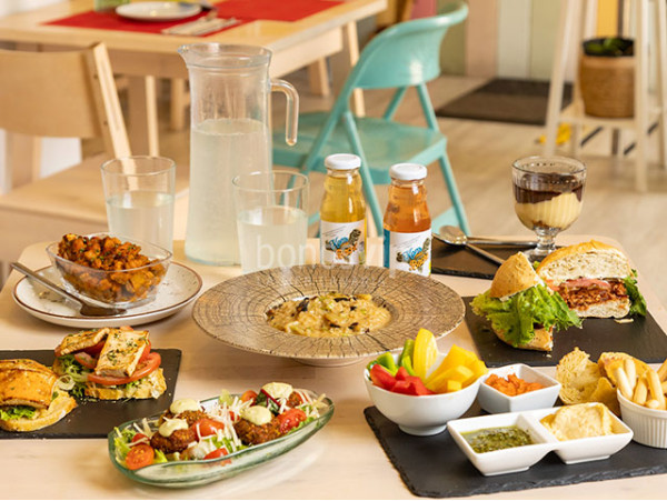Menú degustación vegano con 7 pases para 2 en La Laguna