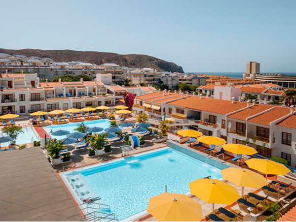 2 noches para 2 con pensión completa + late check out en Los Cristianos