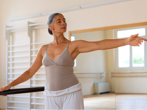 Clases de Barre para mujeres mayores de 65 en Santa Cruz 