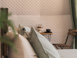 Estancia en Domo para 2 con opción de jacuzzi + cena a la carta en Finca Tres Roques + pack de bienvenida