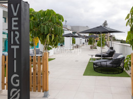 Menú para 2 en Enyesque + cóctel de autor en el Vértigo