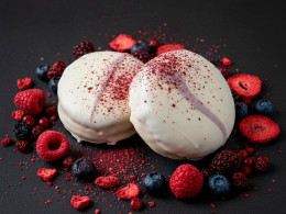 Caja de 12 alfajores de diferentes sabores en Santa Úrsula