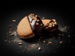 Caja de 12 alfajores de diferentes sabores en Santa Úrsula