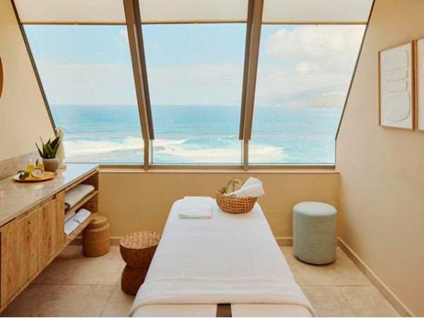 Circuito Spa hidrotermal con masaje en Meliá Costa Atlantis