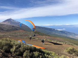 Parapente biplaza con salida desde el norte + video del despegue con opción de vuelo acrobático