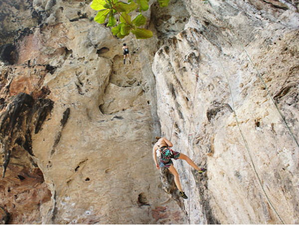 Barranquismo y coasteering con opción de vuelo en parapente en Tenerife