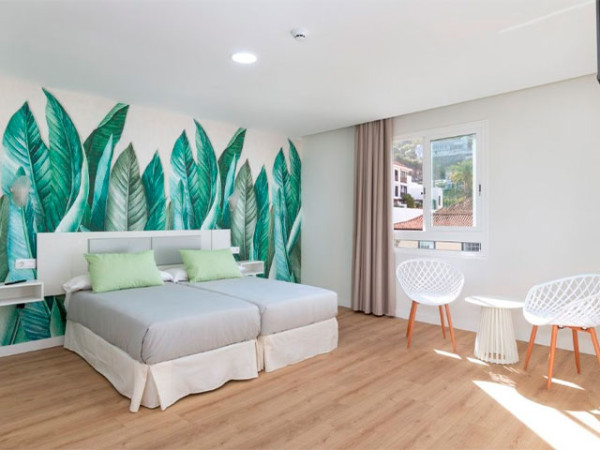 Estancia para 2 NOVIEMBRE + desayuno o cena en el Puerto de la Cruz