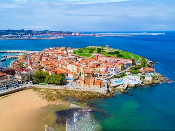 GIJÓN: Vuelo + hotel + actividad desde Tenerife