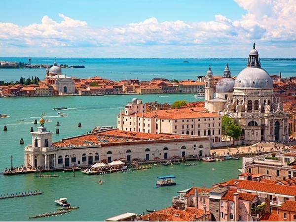 MILÁN -  VENECIA: Vuelo + hotel + traslados + actividad desde Tenerife