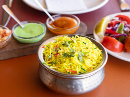 Menú de comida India frente al mar para 2 en Bombay Babu La Tejita 